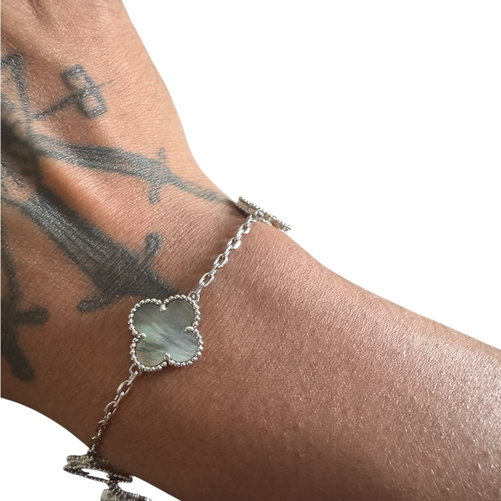 Silver Clover Bracelet